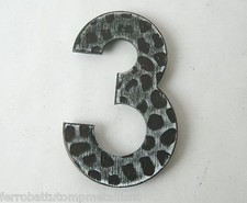 numero civico " 3 " TRE in